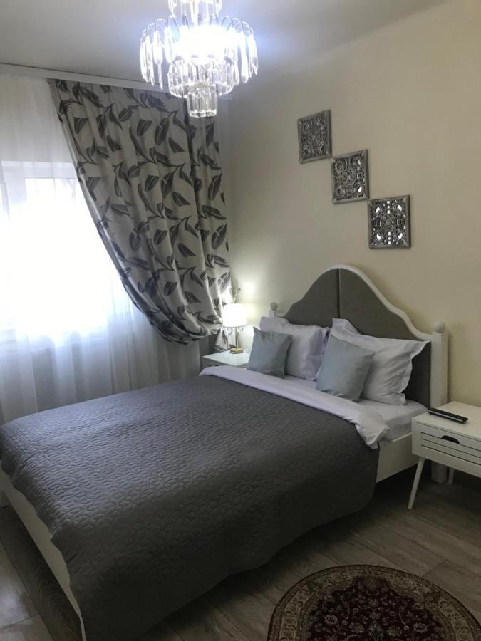 Relax Downtown Suite Constanta Exterior photo